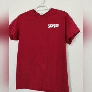 Gildan Men's Red Short Sleeve Tee